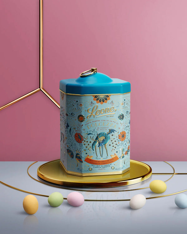LATTA OTTAGONALE OVETTI CONFETTATI GIANDUJA LEONE PICCOLE STORIE 350G