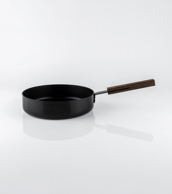 BLACK TEGAME 28CM